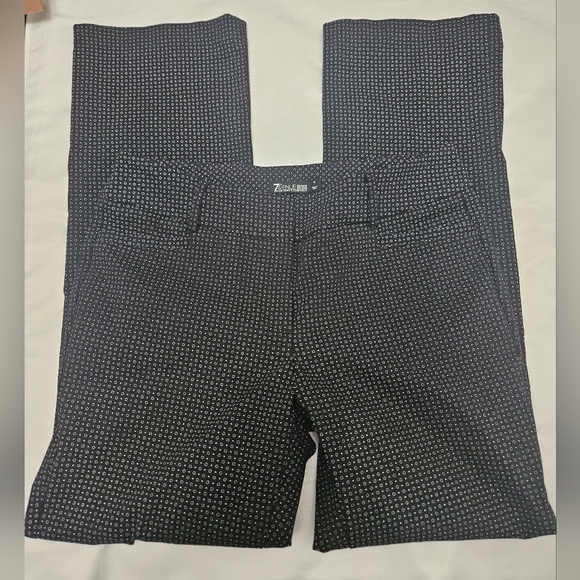 7th Avenue Black And White All Over Pattern Slacks! - Picture 2 of 8